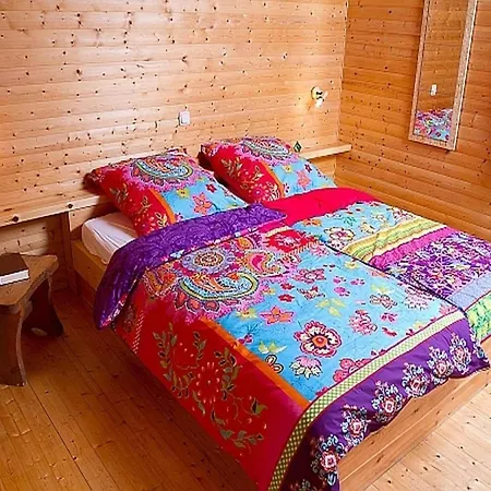Cozy With Fireplace In Wooded Area Chalet Schonecken