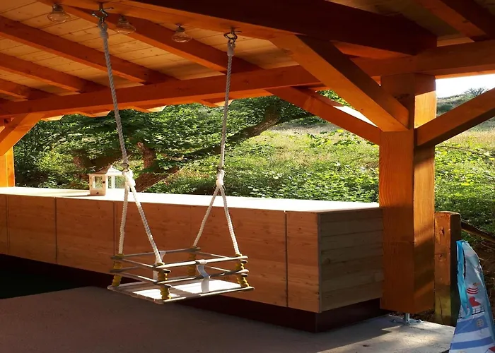 In Reinskopf With Fireplace Schönecken